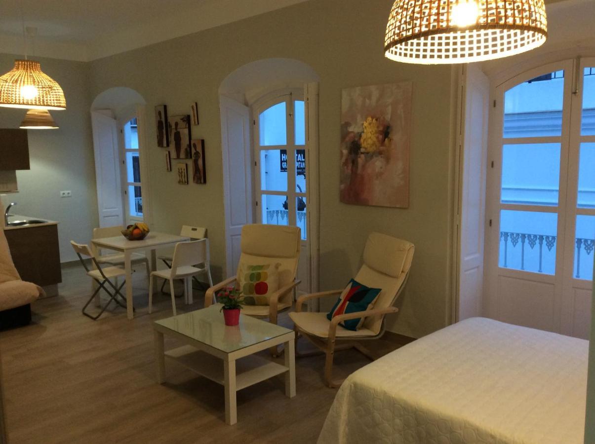 צ'יפיונה Apartamentos Turisticos Casa De Los Balcones מראה חיצוני תמונה
