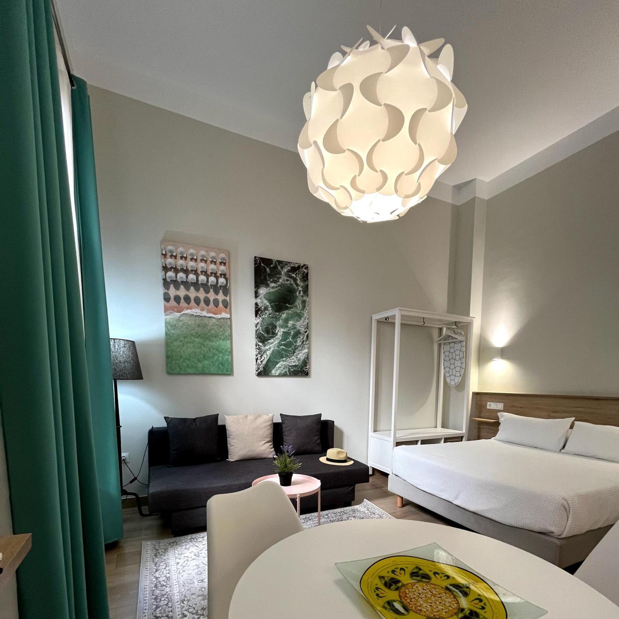 צ'יפיונה Apartamentos Turisticos Casa De Los Balcones מראה חיצוני תמונה