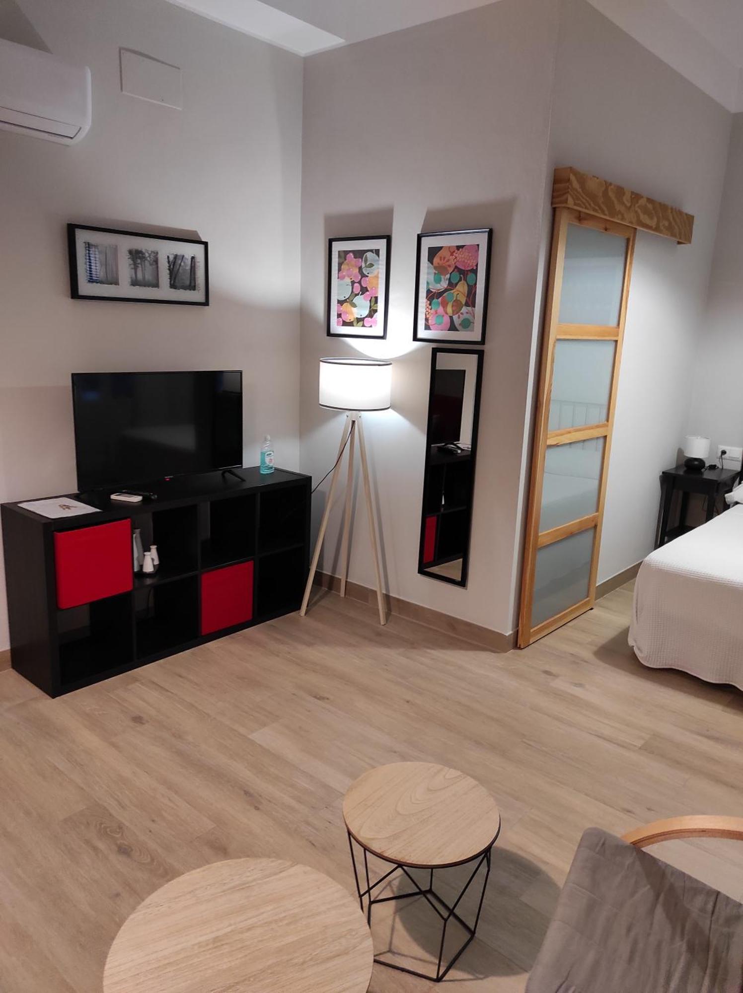 צ'יפיונה Apartamentos Turisticos Casa De Los Balcones מראה חיצוני תמונה